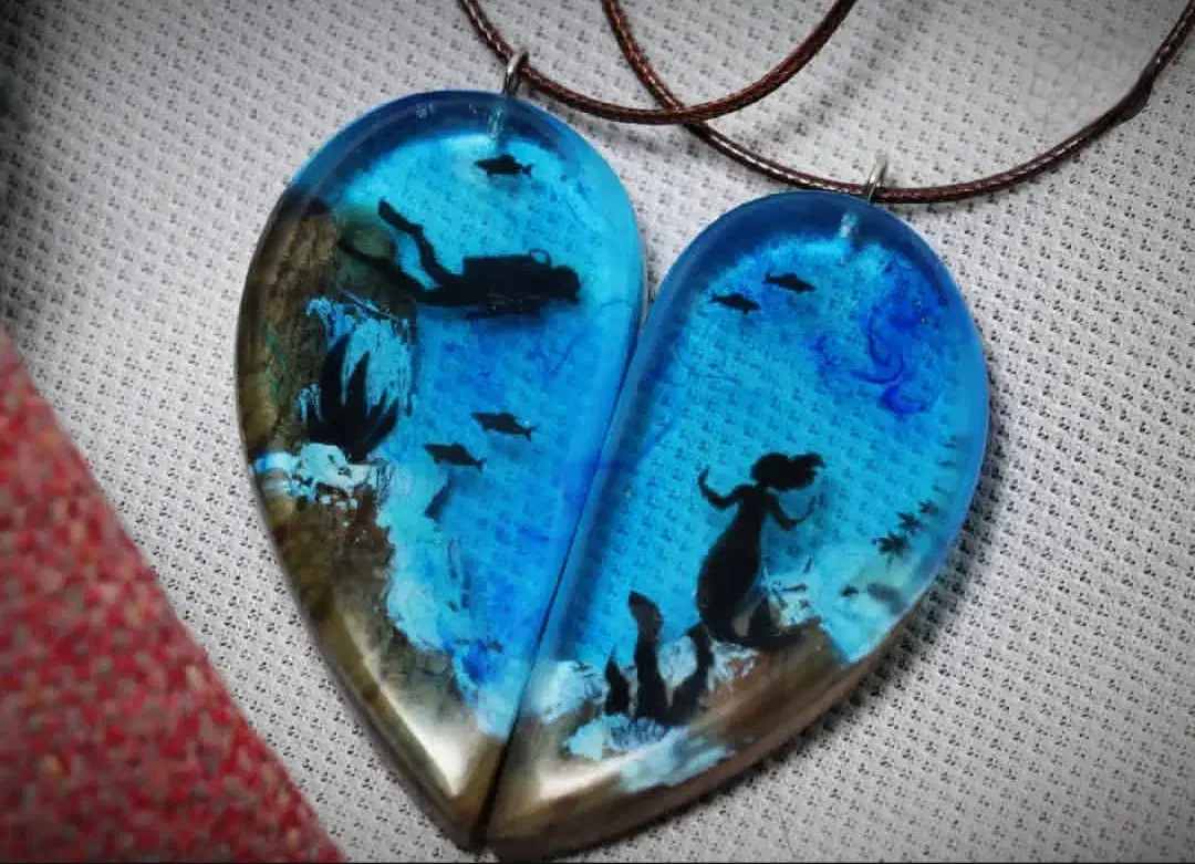 گردنبند رزین و چوب شب نما|بدلیجات|شیراز, طلاب|دیوار