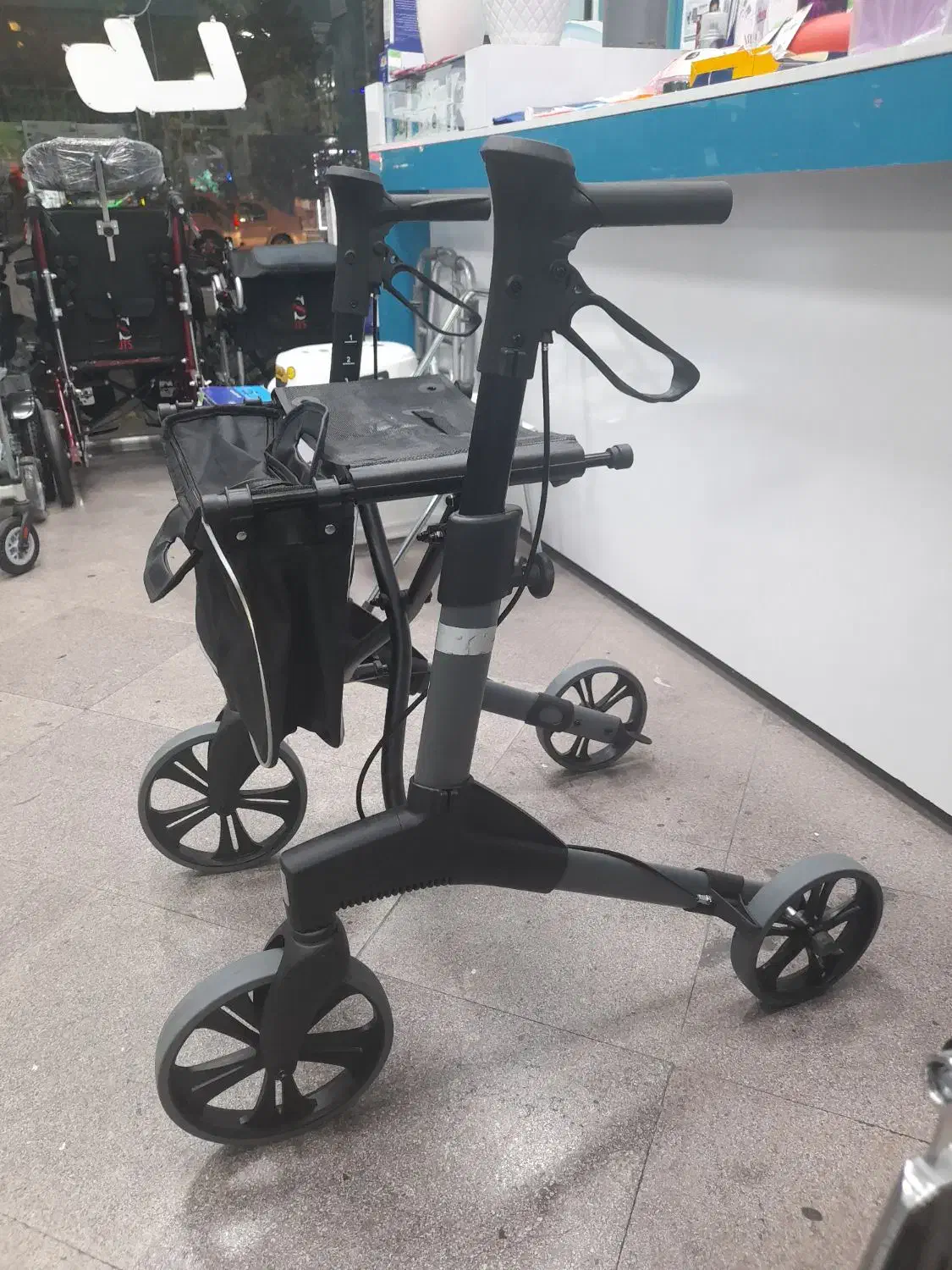 فروش و پخش واکر رولیتور خارجی|پزشکی|تبریز, |دیوار