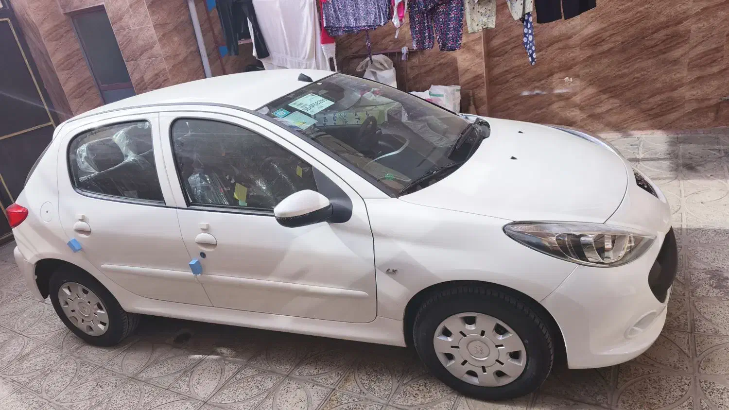 207 تیوفایوپلاس 1404 سقف فلز|خودرو سواری و وانت|کرمانشاه, |دیوار