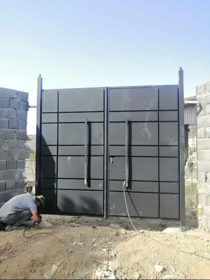 درب باغی ویلایی3828944دروازه حیاطی پارکینگی2992993|مصالح و تجهیزات ساختمان|چهارباغ, |دیوار