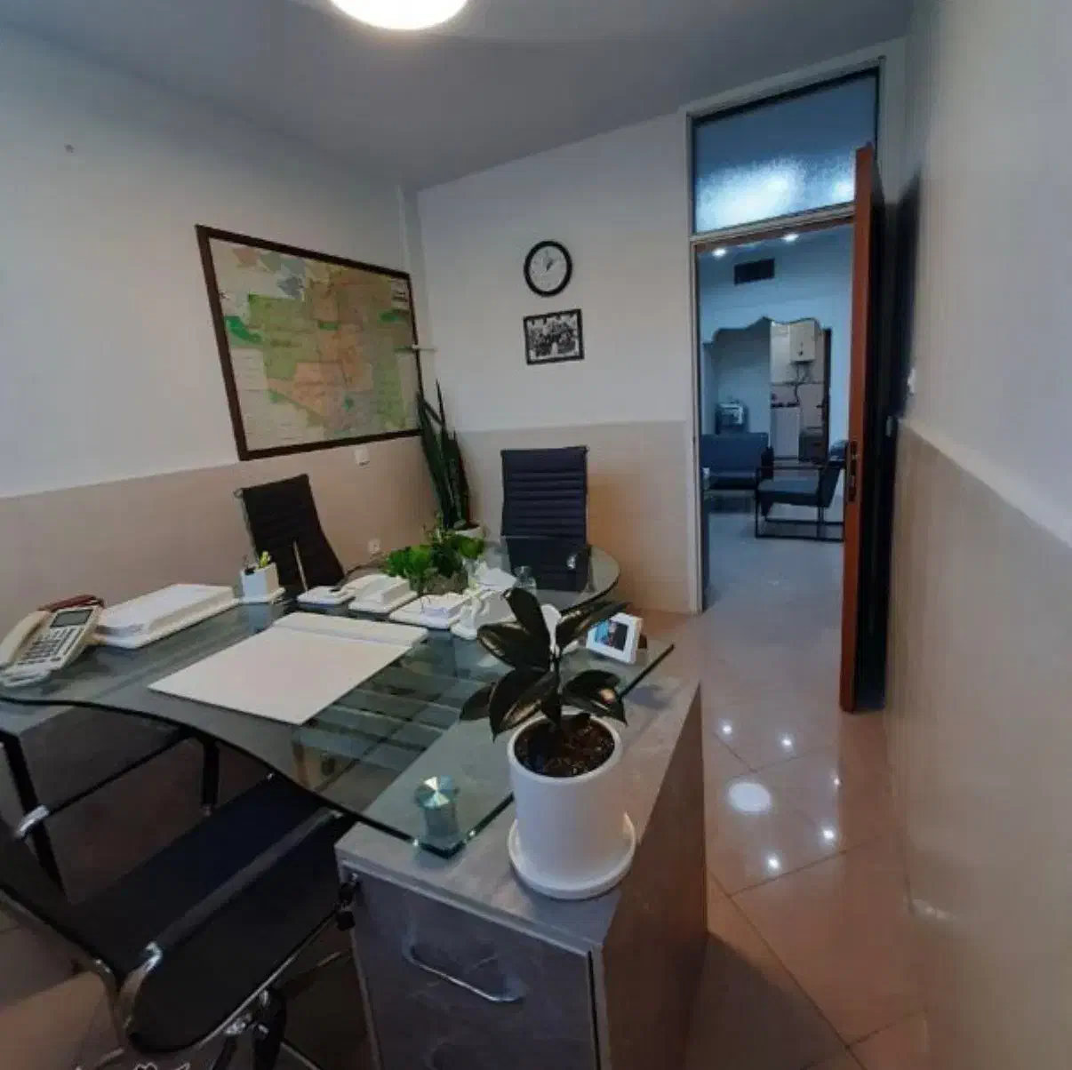 وکیل پایه یک خانم/ مشاوره تلفنی/ با هزینه مناسب|خدمات مالی، حسابداری، بیمه|تهران, افسریه شمالی|دیوار