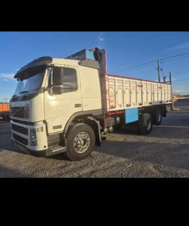 اف ام ۹ دهچرخ باری مدل ۸۳|خودرو سنگین|چگنی, |دیوار