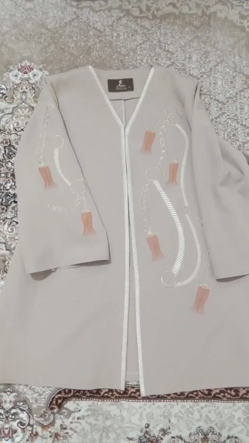 مانتو شومیز|لباس|گلبهار, شهر جدید گلبهار|دیوار