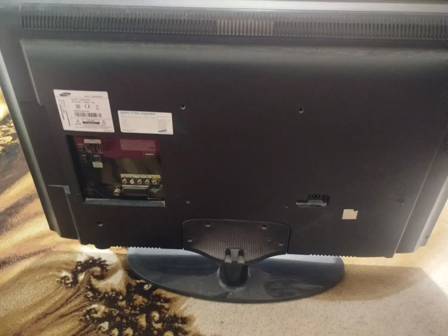 ال ای دی 42 اینج سامسگ سالم|تلویزیون و پروژکتور|کوهمره, |دیوار