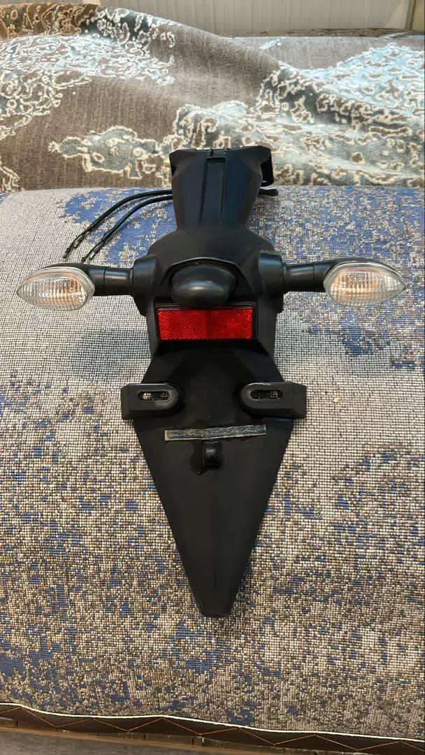 فلاپ و عقب و راهنمای کامل یاماها ار۲۵|قطعات یدکی و لوازم جانبی|تهران, شهرک بوعلی|دیوار