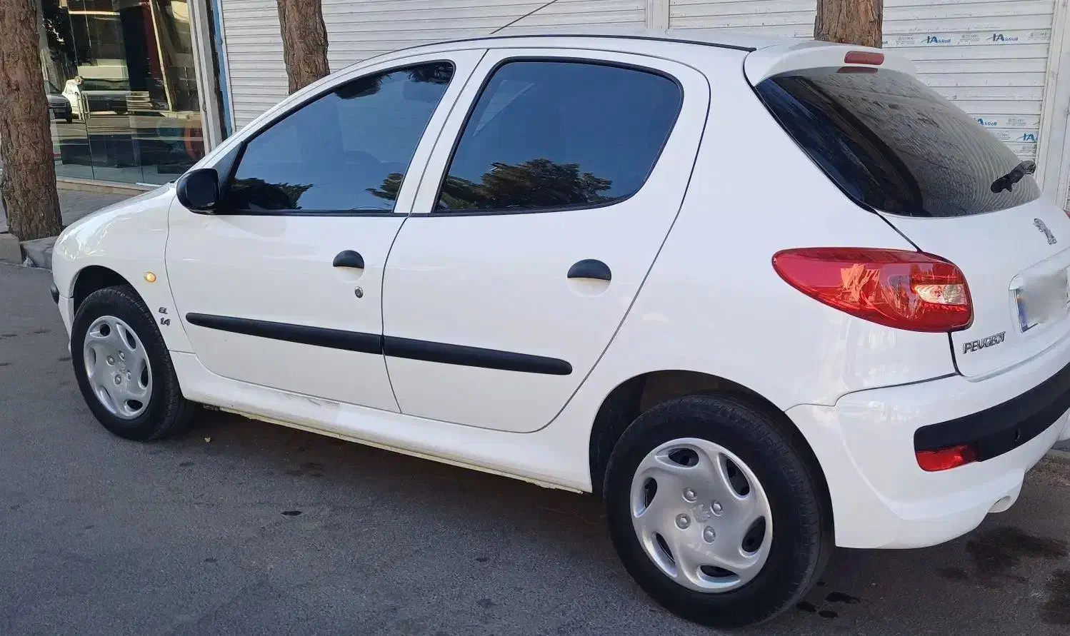 پژو ۲۰۶ عروسک درحد خشک|خودرو سواری و وانت|قائن, |دیوار