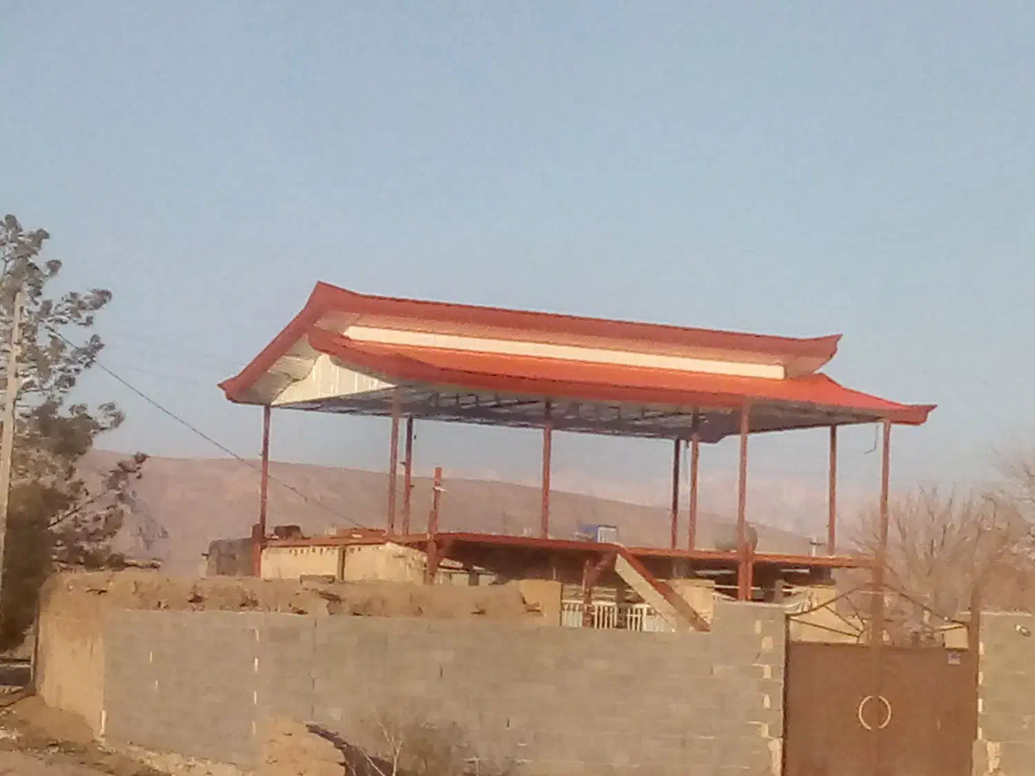 سبک سازی.آردواز.شیروانی صفرتاصدساختمان|خدمات پیشه و مهارت|کرمانشاه, |دیوار