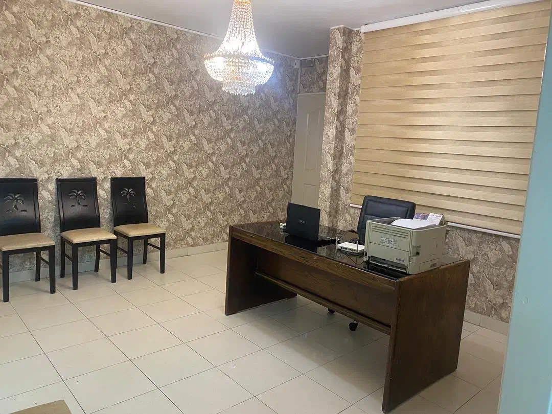 اجاره دفتر کار ساعتی در ولیعصر|اجارهٔ کوتاه‌مدت دفتر کار و فضای آموزشی|تهران, شیخ هادی|دیوار