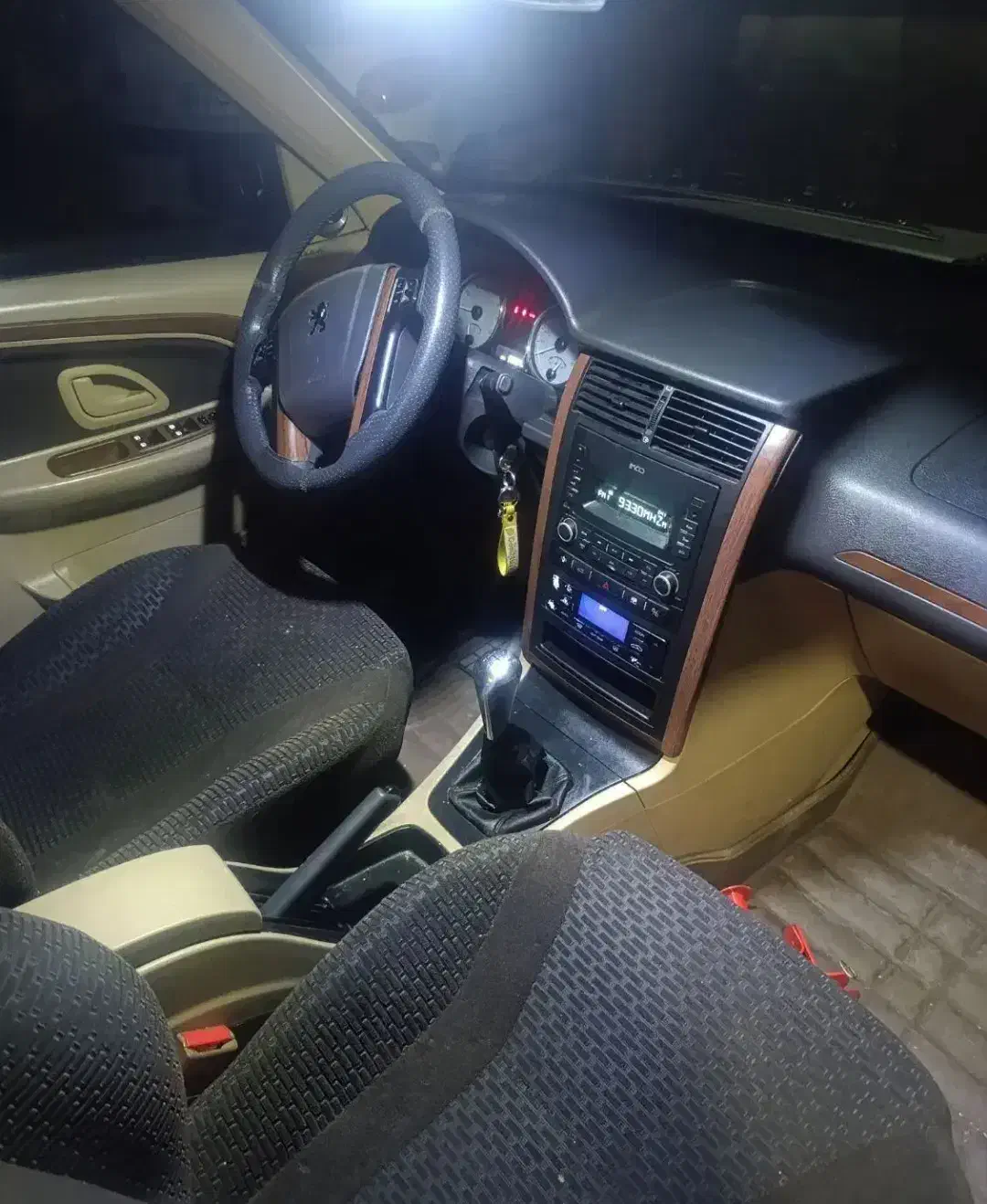 پارس سال ۱۴۰۱|خودرو سواری و وانت|تفت, |دیوار