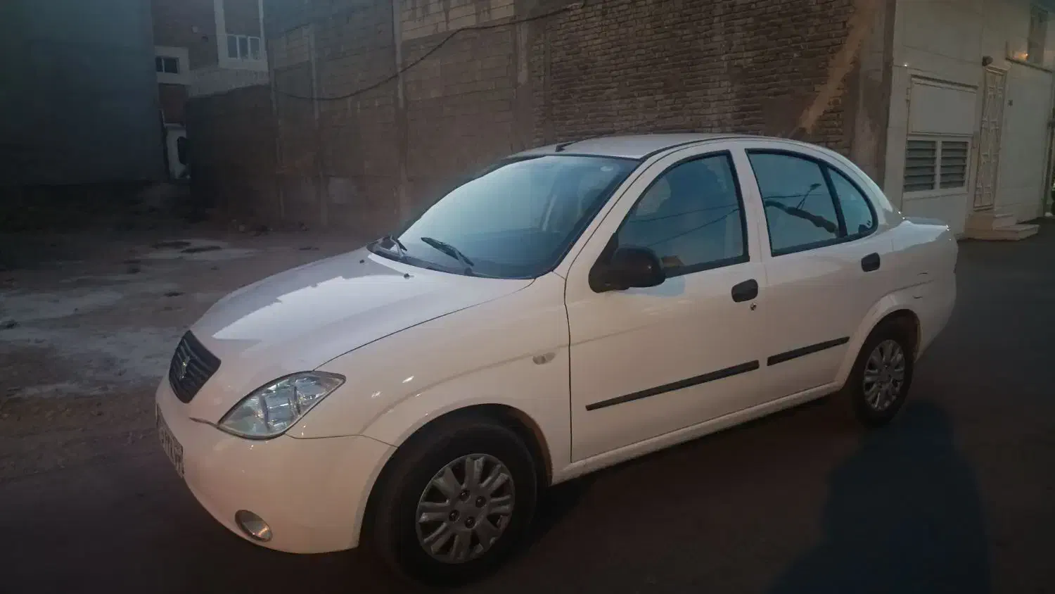 تیبا صندوق دار مدل ۱۴۰۱|خودرو سواری و وانت|شهرضا, |دیوار