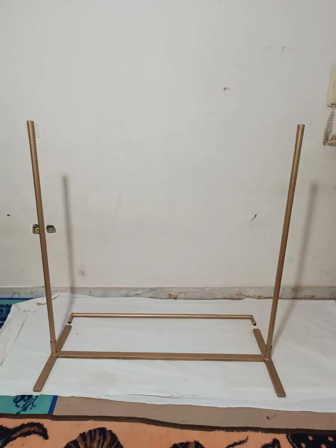 تولید رگال با لوله گاز مستحکم و بادوام و قیمت مناس|مبلمان خانگی و میز عسلی|کرمان, |دیوار