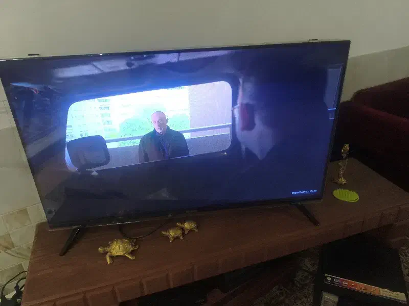 تلویزیون ال ای دی سالم وبدون هیچ ایرادی|تلویزیون و پروژکتور|بروجرد, |دیوار