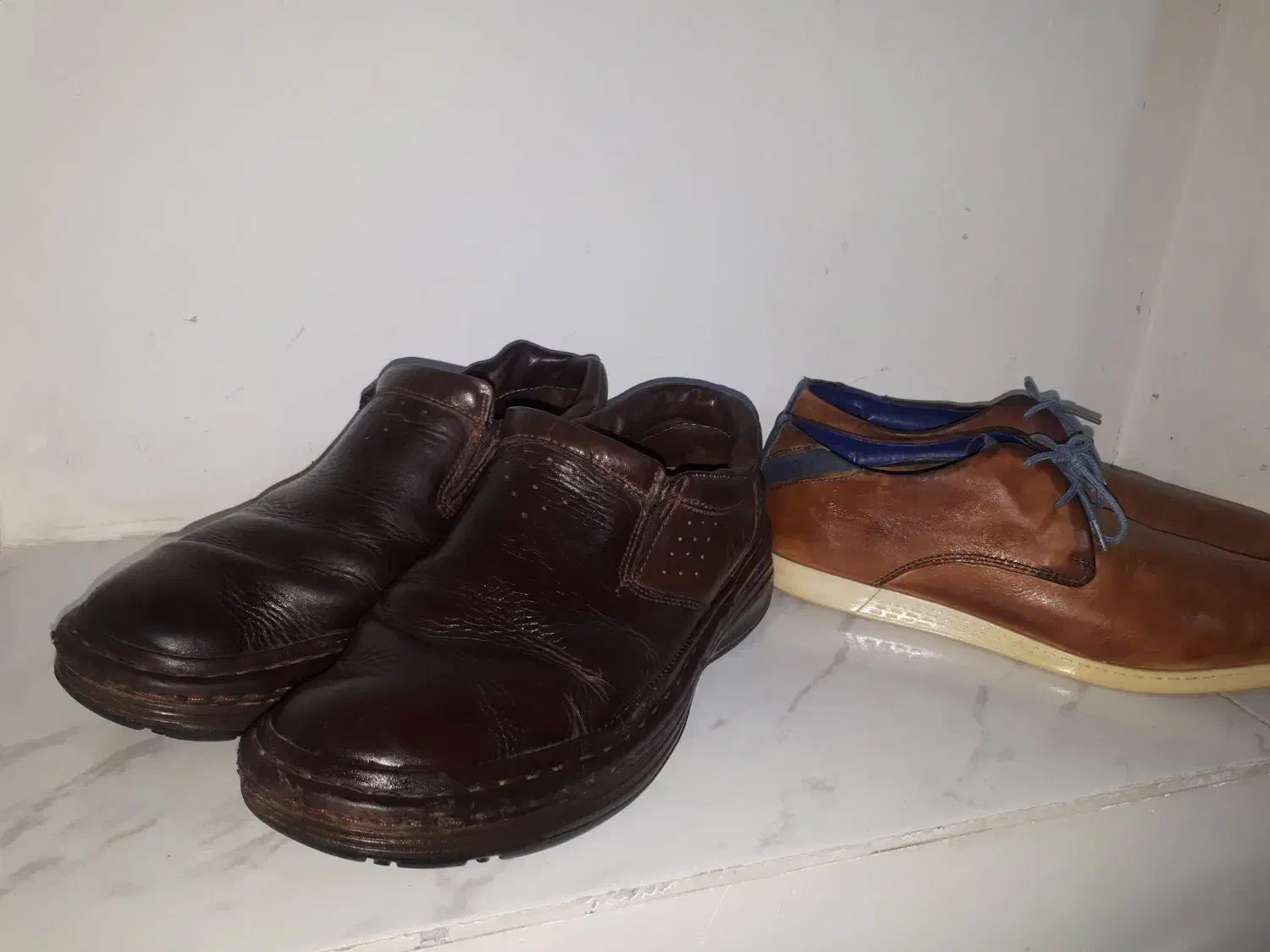کفش 2 جفت بخر 3 جفت اشانتیون جایزه سایز 42|کیف، کفش، کمربند|بوکان, |دیوار