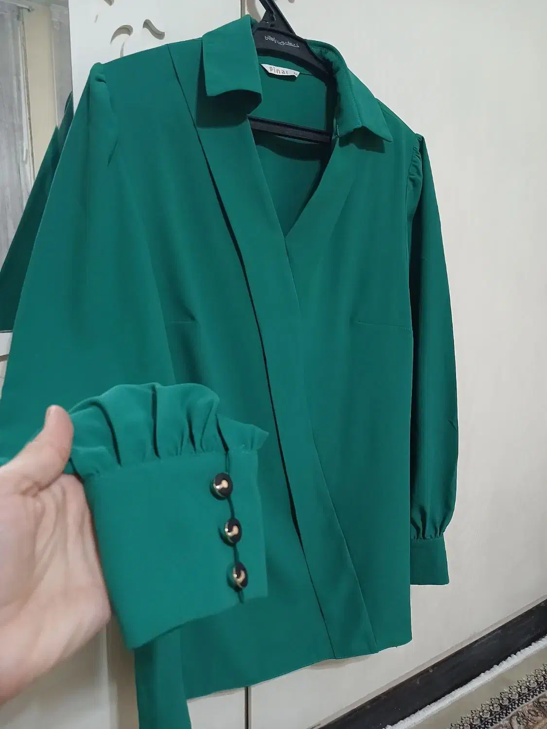 شومیز سبز یلدایی،خوشرنگ و زیبا ،سایز۴۴|لباس|تهران, مختاری|دیوار