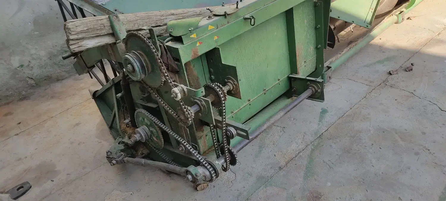 بلاتفرم درجه یک بزرگ|ماشینآلات صنعتی|مرودشت, نقش رستم|دیوار