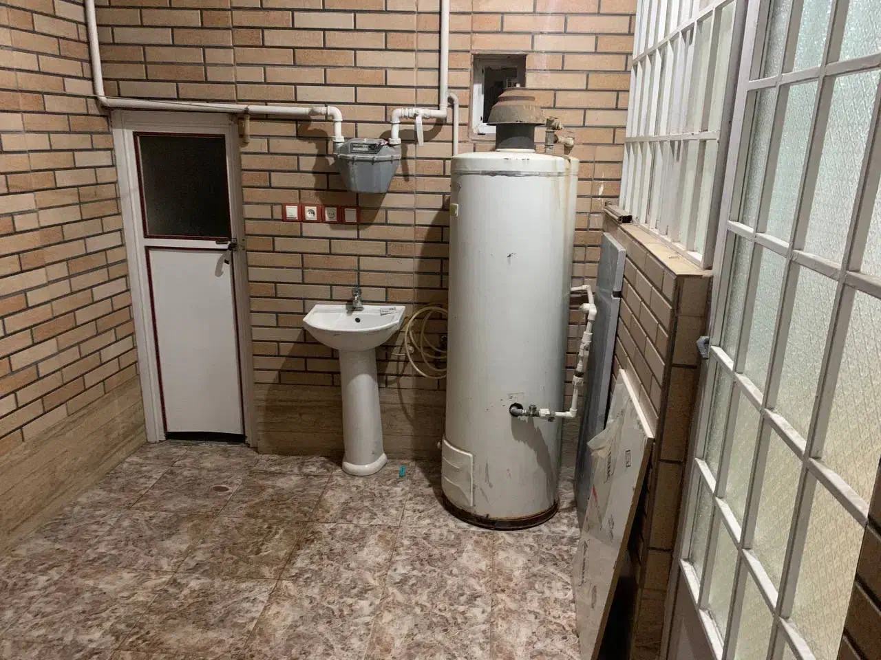 فروش خانه ویلایی|فروش خانه و ویلا|قم, زند آباد|دیوار