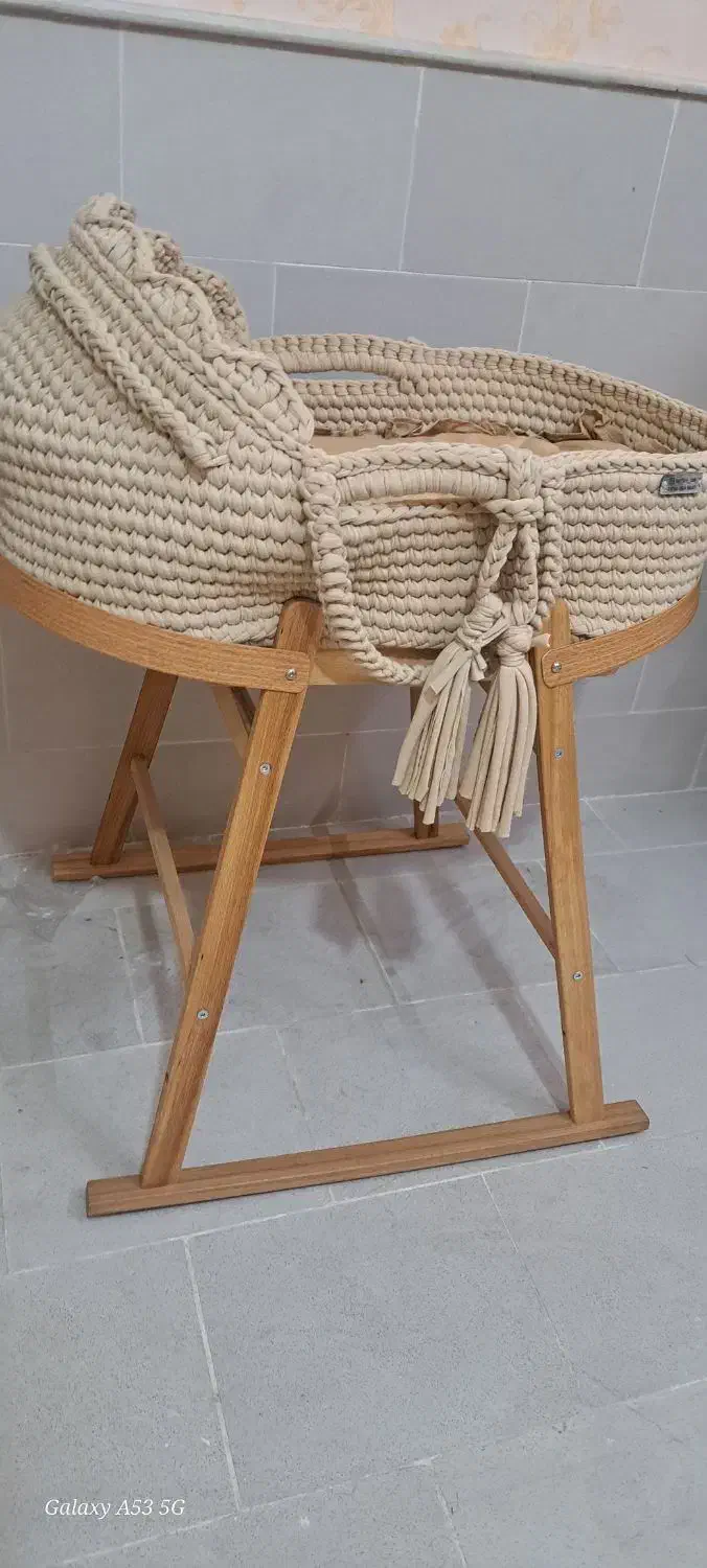 کریر و قنداق فرنگی|اسباب و اثاث بچه|کاشان, صنعت|دیوار