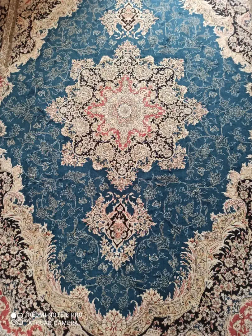 دو تخته فرش ۹ متری طرح ابریشم فرهی ۱۲۰۰ شانه|فرش|لنگرود, |دیوار