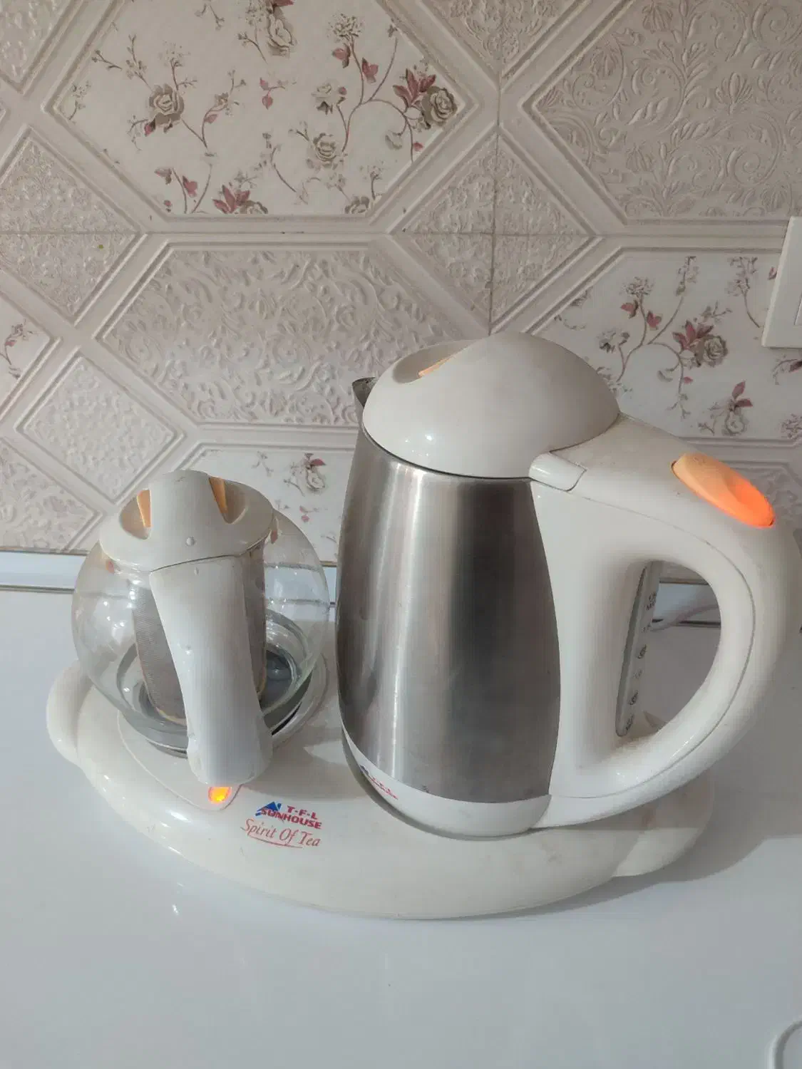 چایی ساز کاملا سالم|سماور، چای‌ساز، قهوه‌ساز|گنبد کاووس, |دیوار