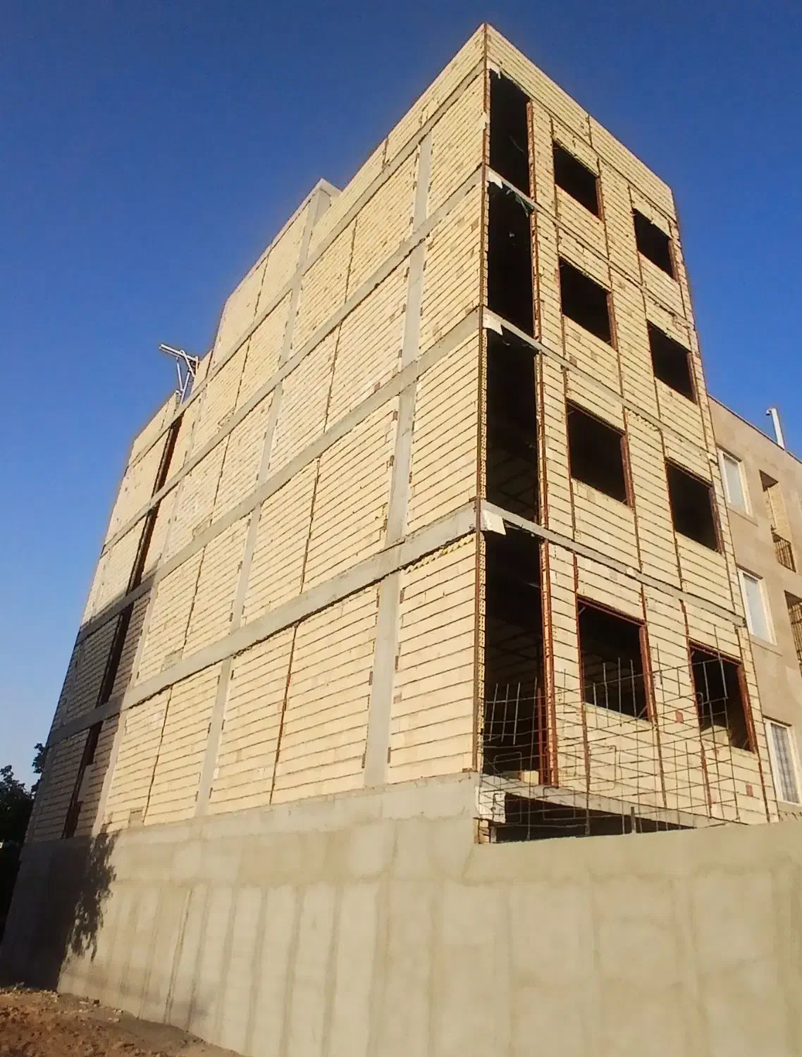 صفر تا صد کارهای ساختمانی پذیرفته میشود|خدمات پیشه و مهارت|چگنی, |دیوار