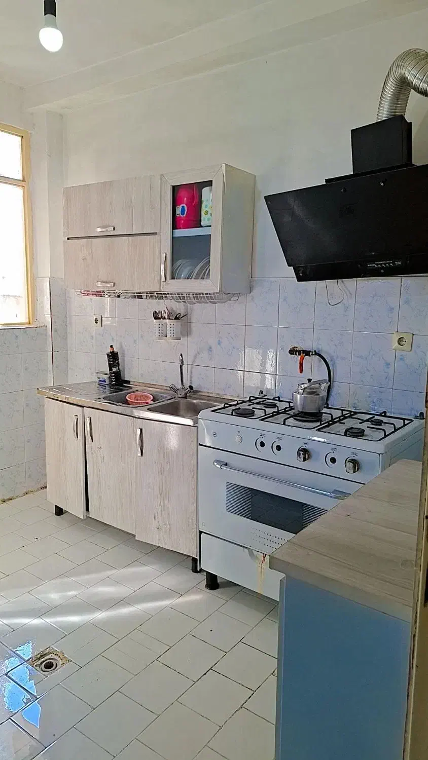 خانه مسافر تمیز و مرتب|اجارهٔ کوتاه‌مدت آپارتمان و سوئیت|کازرون, |دیوار