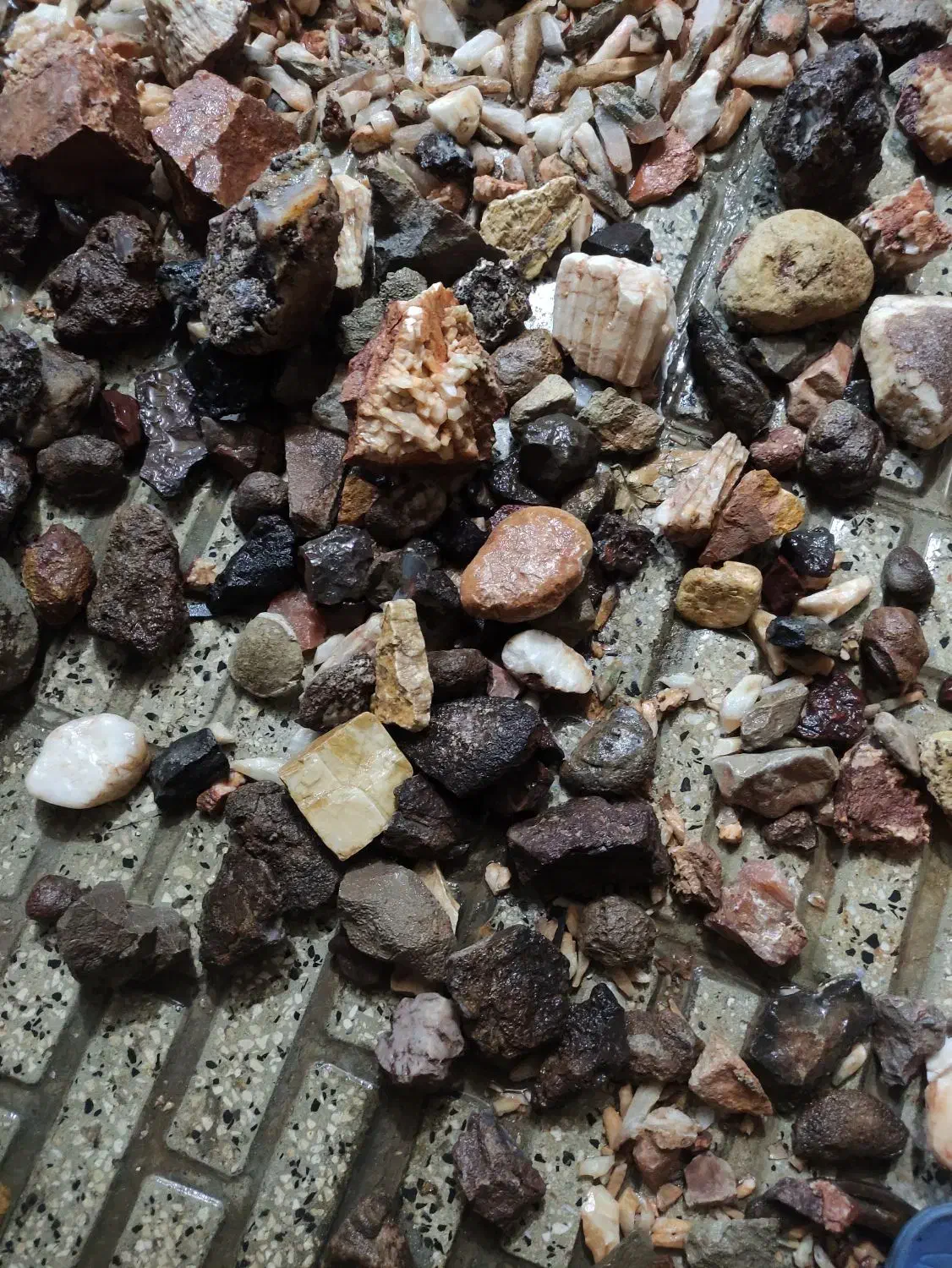 سنگ کوارتز،عقیق سلیمانی|جواهرات|ورامین, ورامین|دیوار