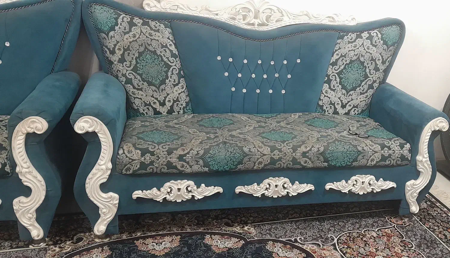 مبل در حد نو|مبلمان خانگی و میز عسلی|رشت, شهرک آیت الله منتظری|دیوار