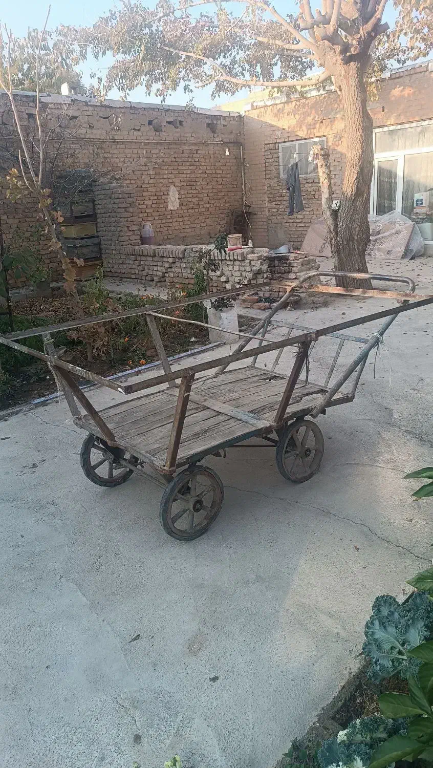 گاری چهار چرخ|ابزارآلات|سلماس, |دیوار