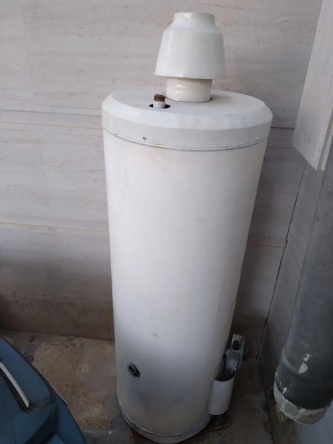 آبگرمکن گازی ۱۵۰لیتری سالم امتحان کنید ببرید|آبگرمکن، پکیج، شوفاژ|بندر گناوه, |دیوار