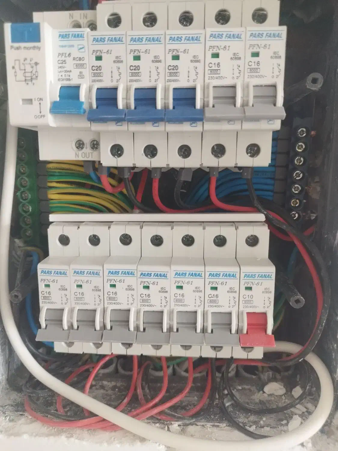 جوشکاری.برقکاری.الاچیق.رفعنشتی.پله حفاظ نرده|خدمات پیشه و مهارت|شاهرود, |دیوار