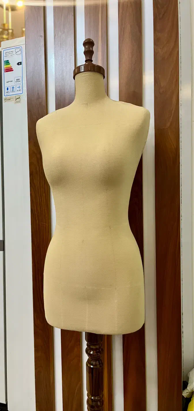 مانکن خیاطی|لوازم خیاطی و بافتنی|رشت, انصاری|دیوار