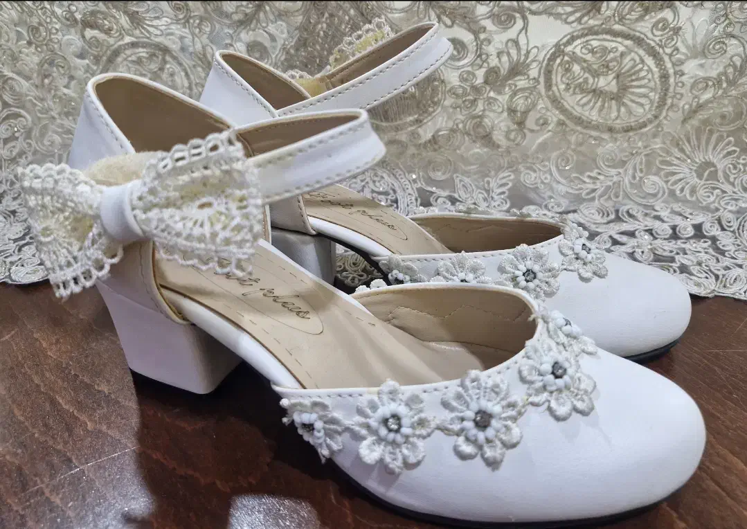 کفش دخترانه|کیف، کفش، کمربند|مسجد سلیمان, |دیوار