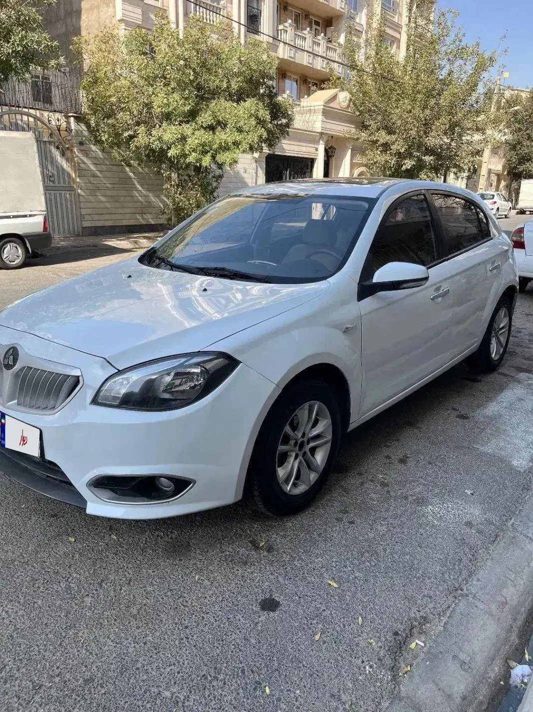 برلیانس H320 اتوماتیک، مدل 1395|خودرو سواری و وانت|تهران, جمال‌زاده|دیوار