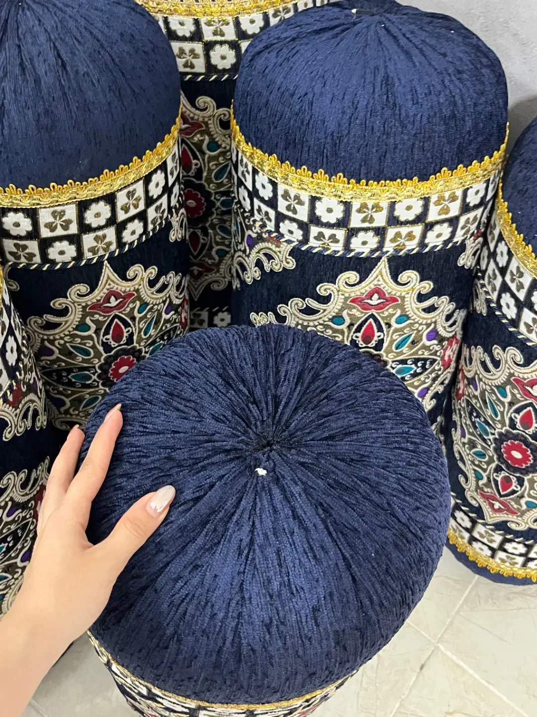 پشتی سنتی|پشتی|ایلام, |دیوار