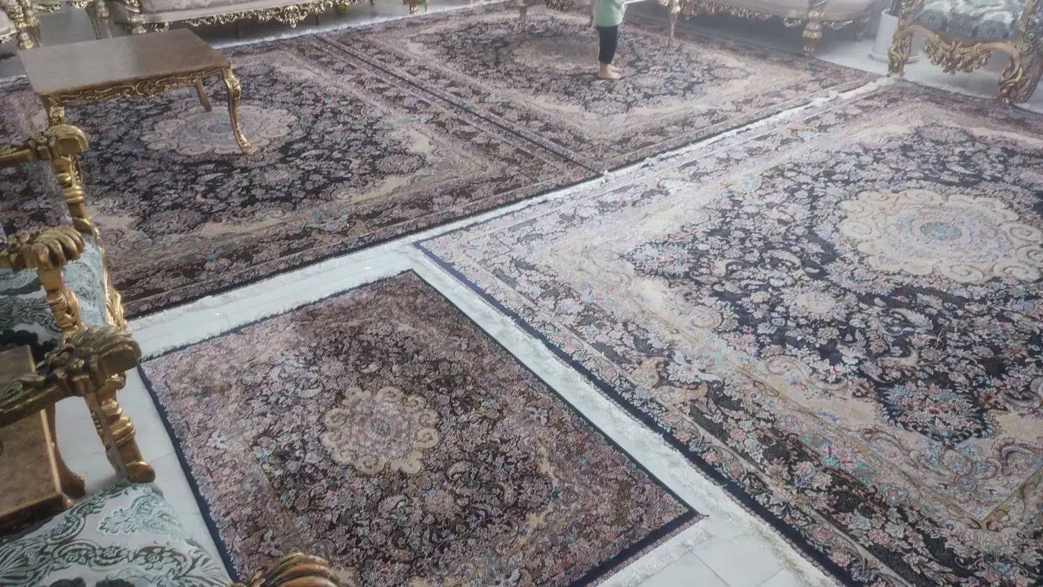 فرش دستباف گونه|فرش|اسلام‌شهر, شهرک قائمیه|دیوار