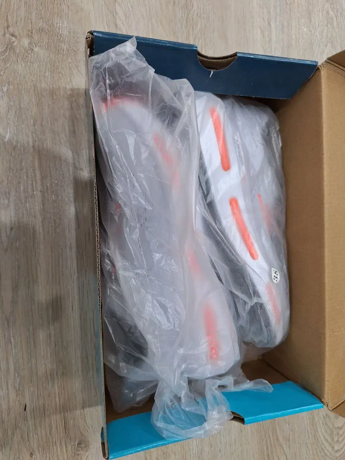 کتونی اسکیچرز سایز ۳۸|کیف، کفش، کمربند|مسجد سلیمان, |دیوار