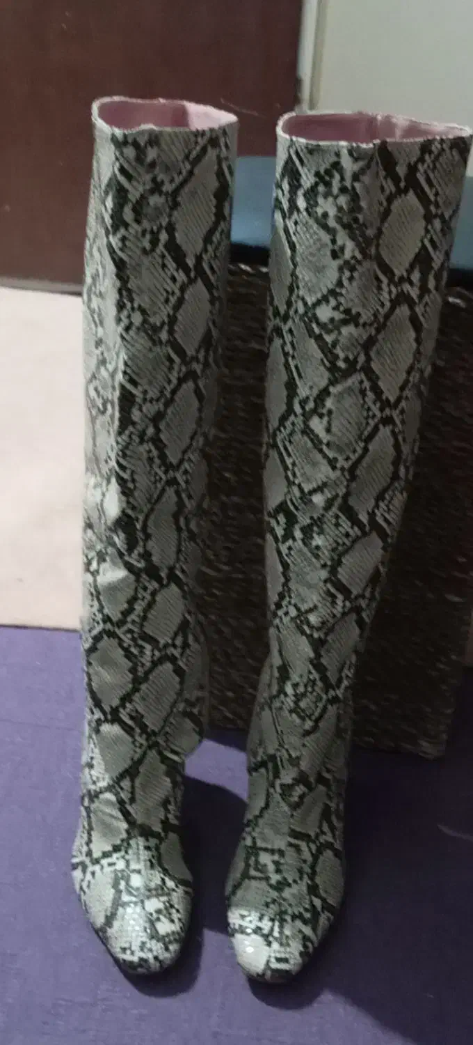 چکمه بلند پوست ماری خارجی|کیف، کفش، کمربند|شیراز, وصال|دیوار