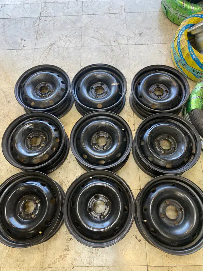 رینگ فولادی سایز ۱۴ ۲۰۶پرشیا ۴۰۵ رانا پیکان|قطعات یدکی و لوازم جانبی|قم, صفاشهر|دیوار