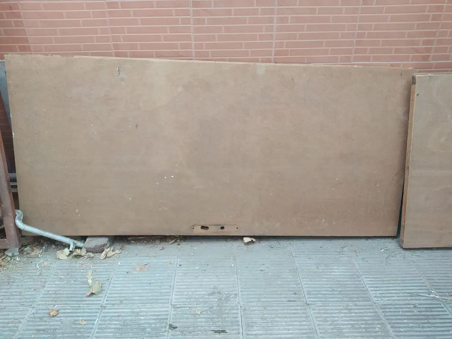 دو عدد در چوبی یک عدد در حمام ویک پنجره فروشی|مصالح و تجهیزات ساختمان|سیرجان, |دیوار