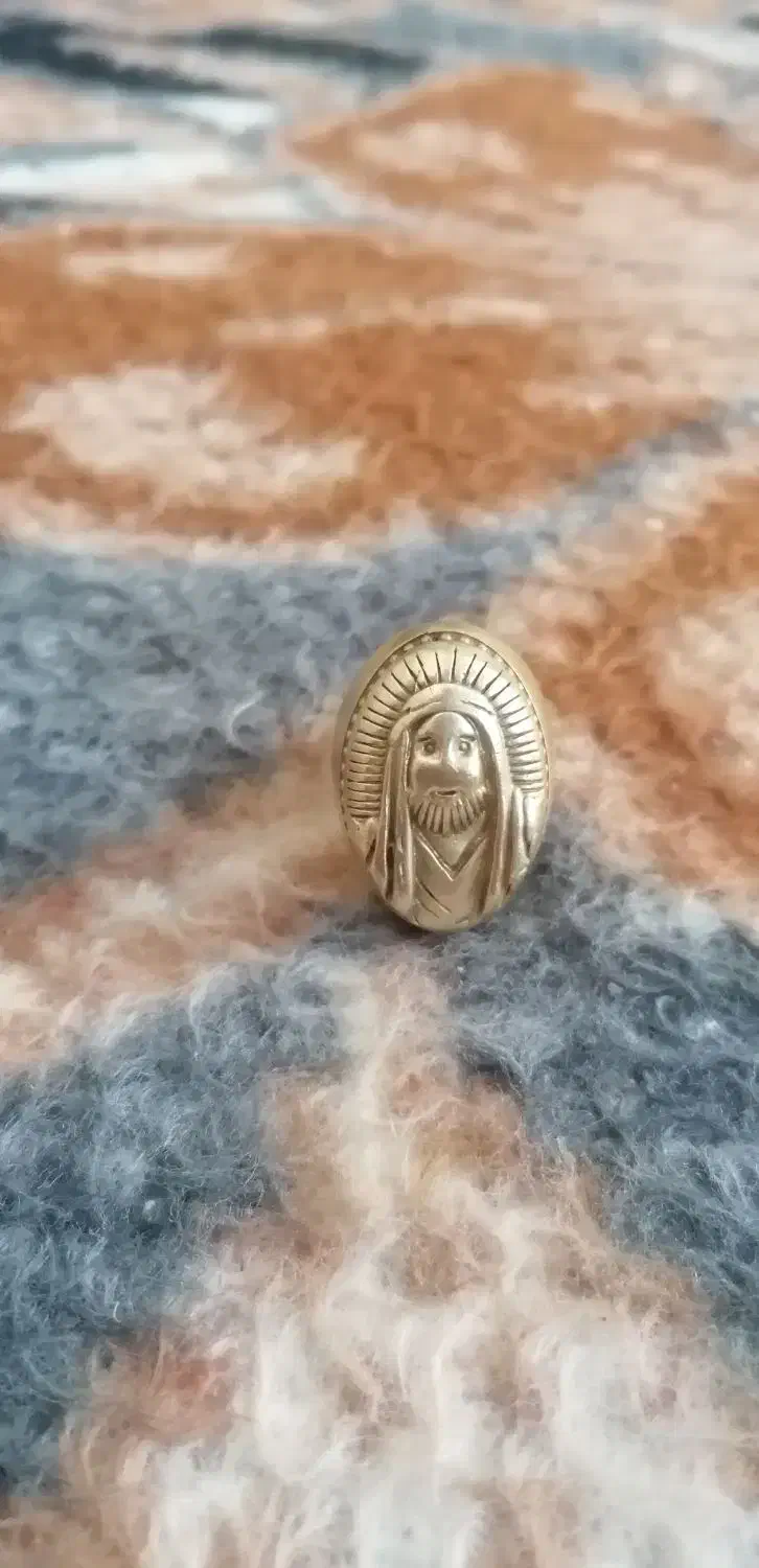 انگشتر قدمی جنس شم برنزی ترحه عکس امام حسین|بدلیجات|خوی, |دیوار