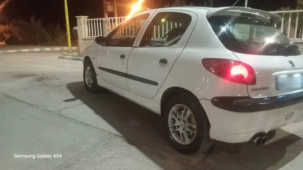 ۲۰۶تیپ ۳ مدل ۱۳۹۵ بیمه ۱ سال|خودرو سواری و وانت|کرمان, |دیوار