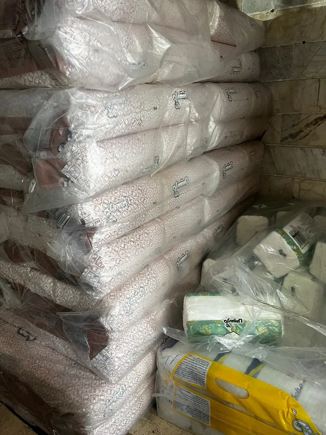 دستمال پذیرایی|مواد شوینده و دستمال کاغذی|گرگان, |دیوار