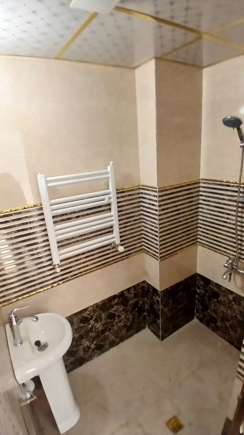 رهن و اجاره ۱۳۰ نوساز سه خواب فول