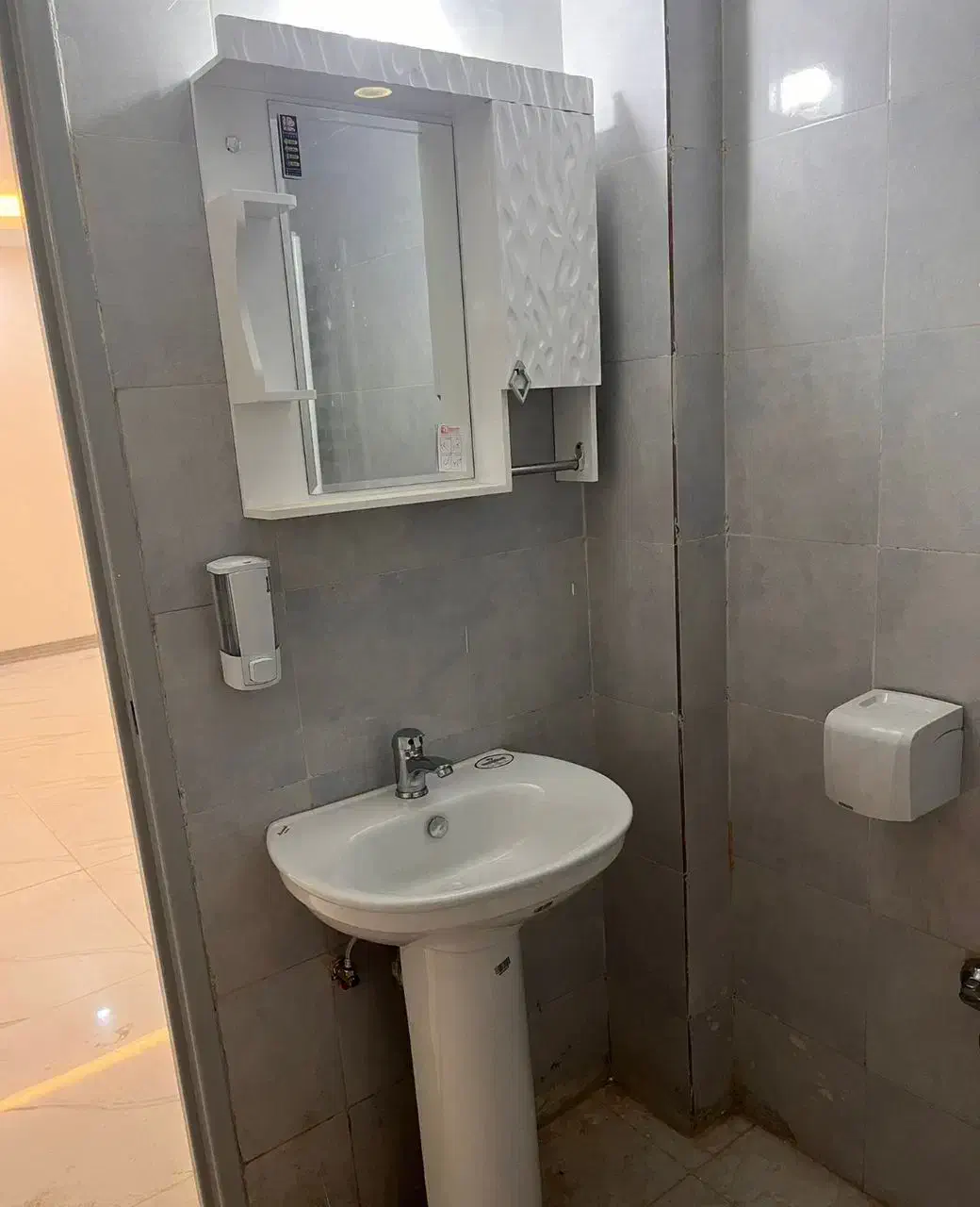 رهن کامل اپارتمان در بیدرام|اجارهٔ آپارتمان|شاهینشهر, خانه کارگر|دیوار