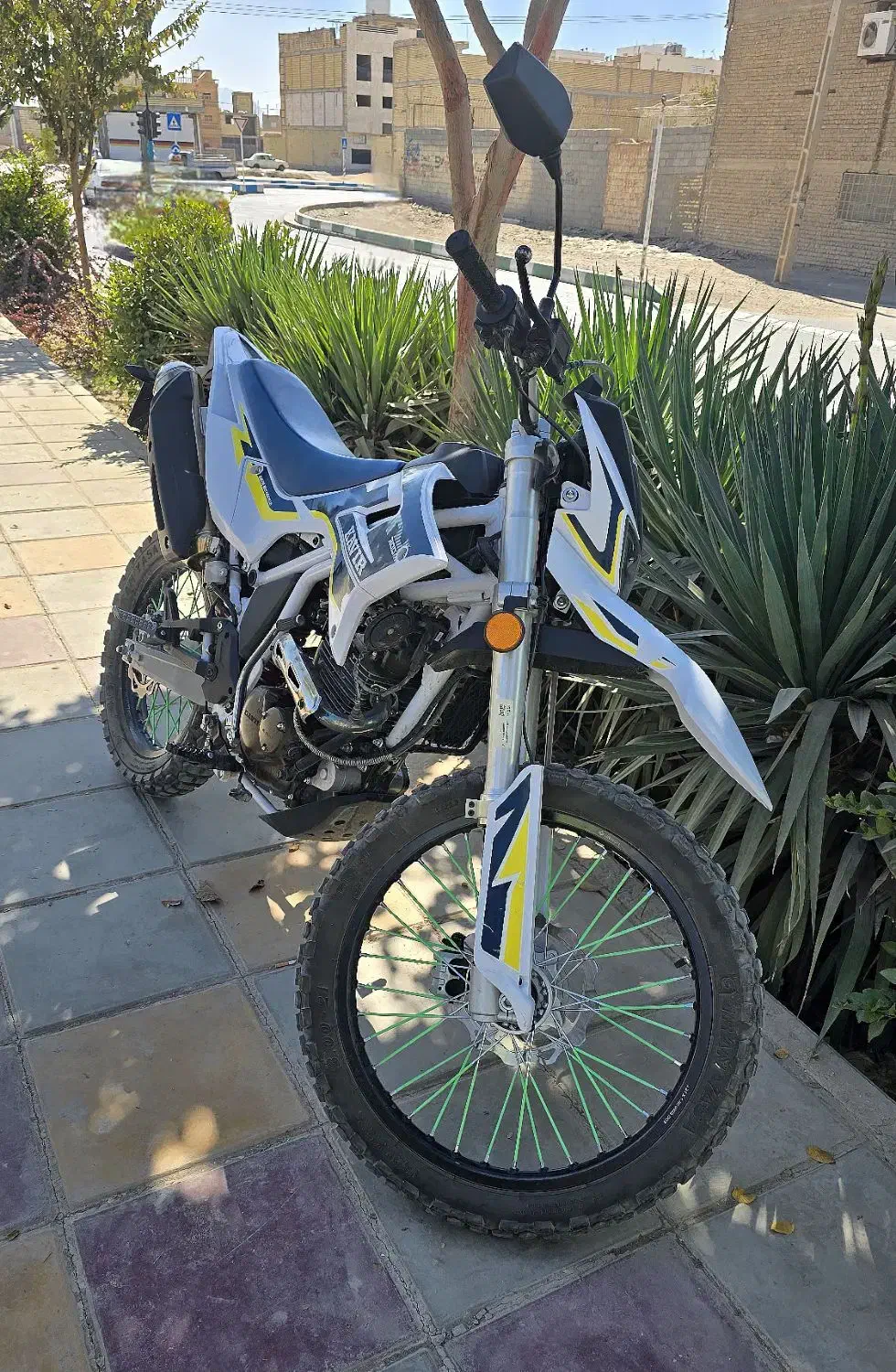 تریل کویر t4 انجین روان و هوندا در حد|موتورسیکلت|اصفهان, خانه اصفهان|دیوار