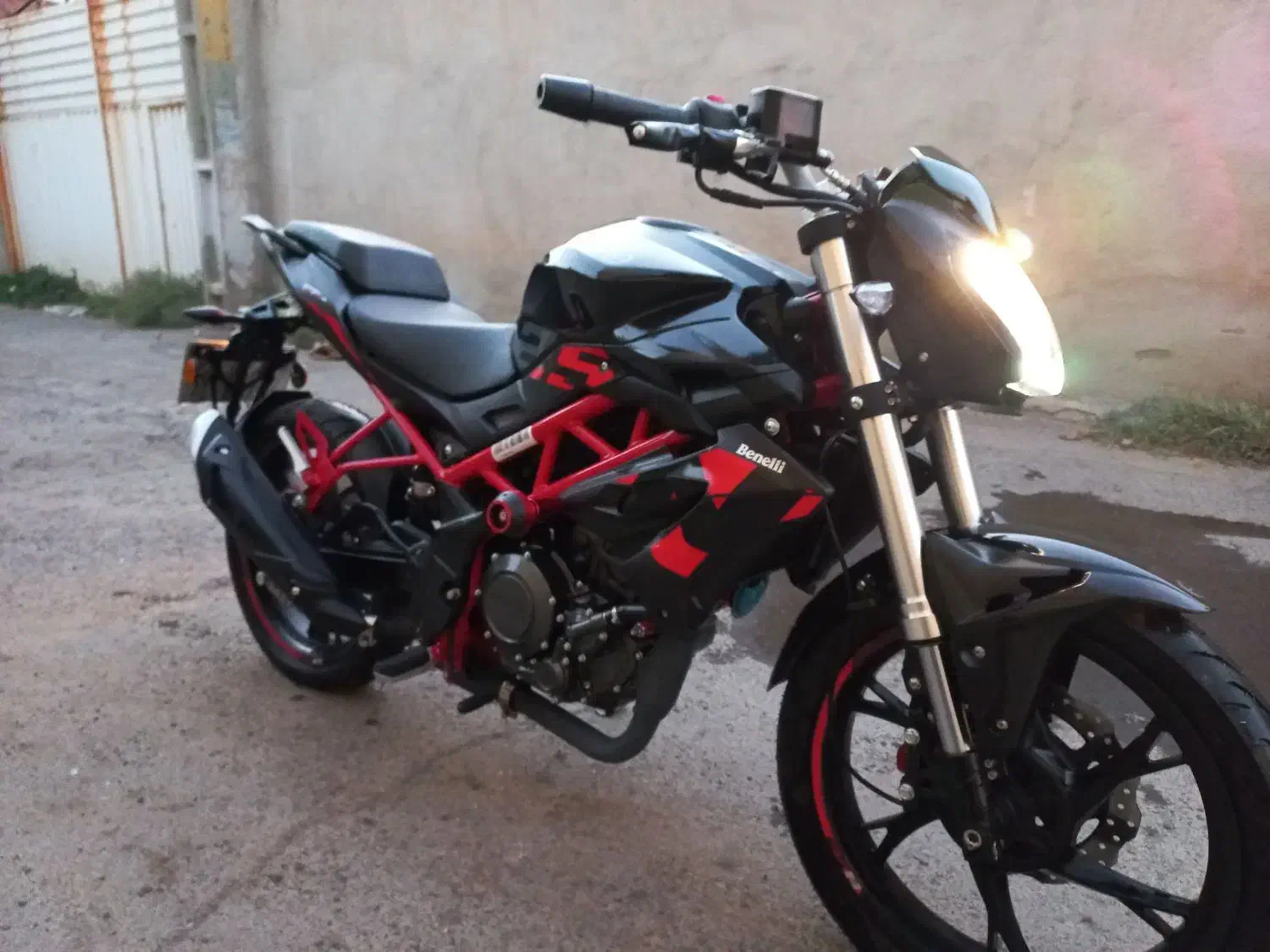 موتور بنلی ۲۵۰ نیو فیس صفر|موتورسیکلت|تبریز, |دیوار