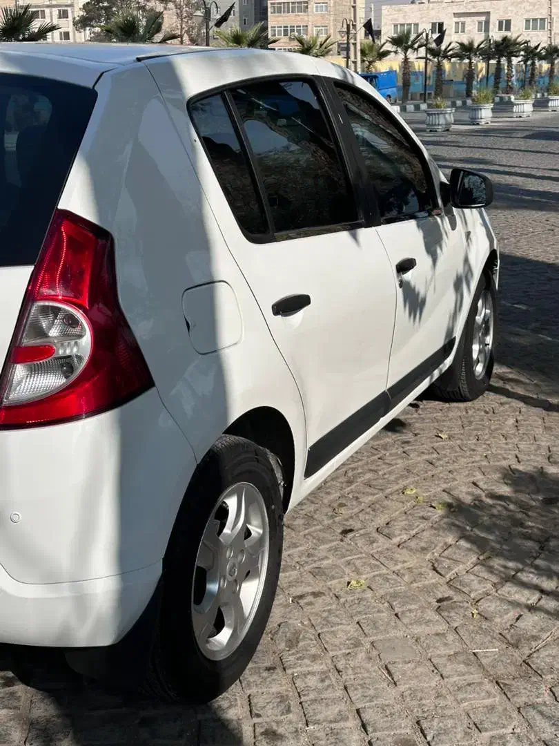 ساندرو ۹۵ صفر/فنی سالم، بیمه فول/فروش فوری|خودرو سواری و وانت|کهریزک, |دیوار