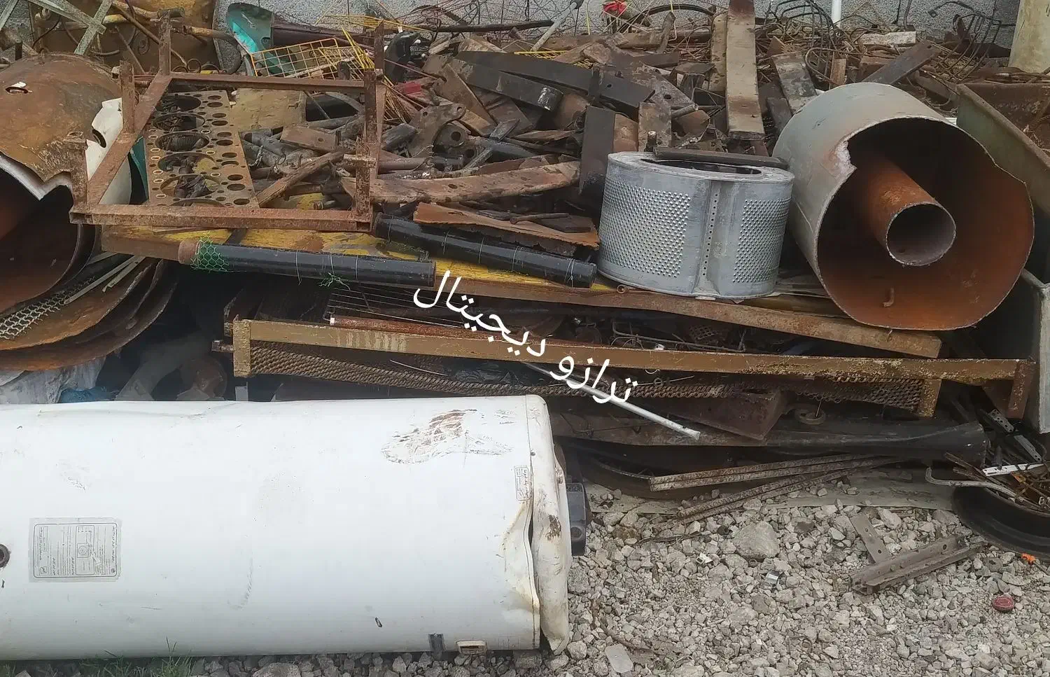 ضایعات درب منزل.خرید اهن یخچال آبگرمکن اوجاقگاز،،|عمده‌فروشی|رشت, رشتیان|دیوار