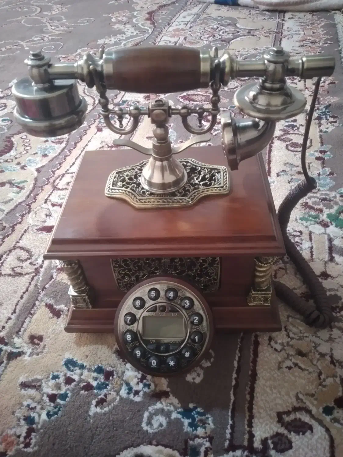 تلفن|کلکسیون اشیاء عتیقه|مشهد, همت آباد|دیوار