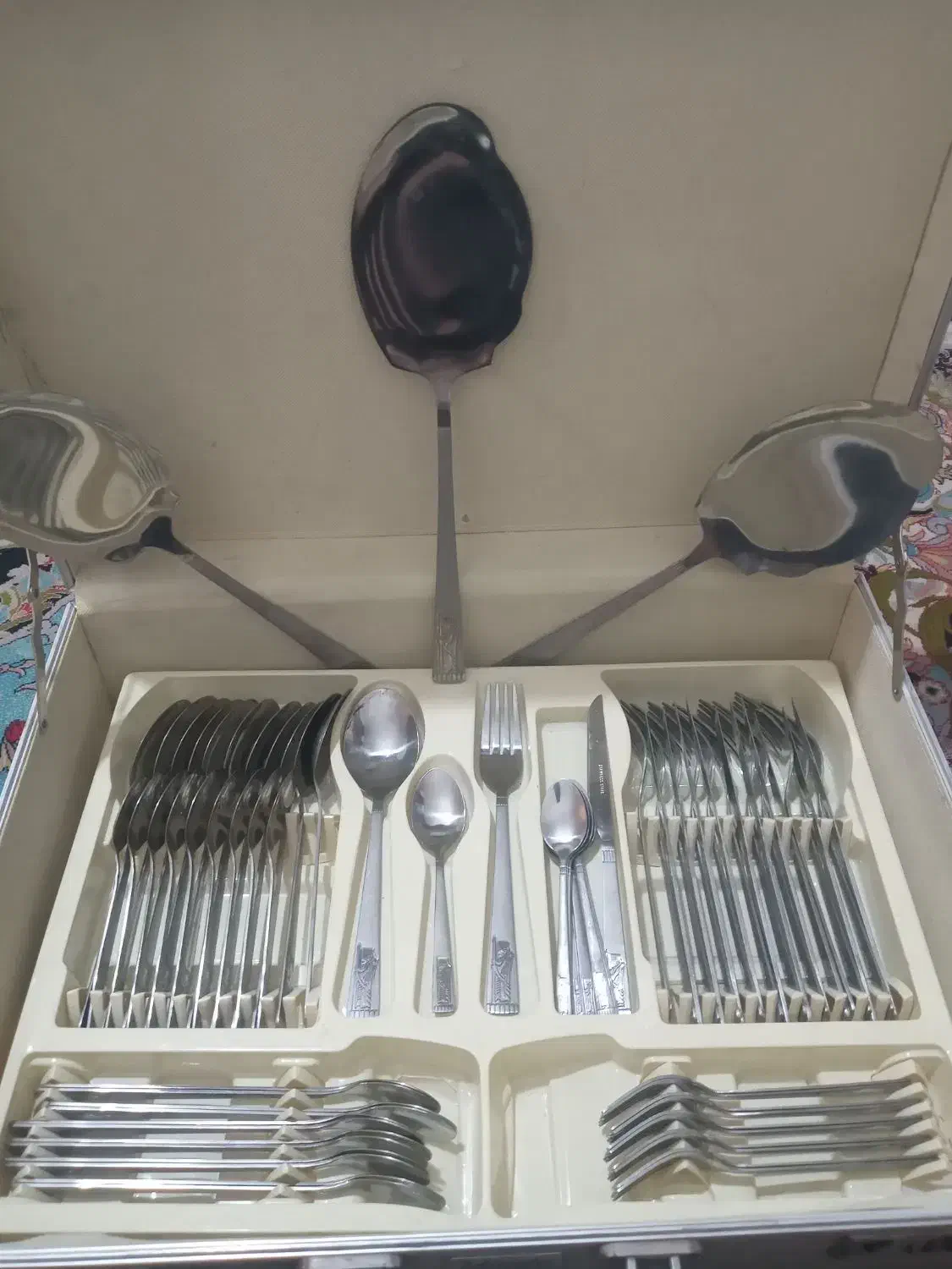 سرویس قاشق چنگال|ظروف سرو و پذیرایی|مشهد, نیروی هوایی|دیوار